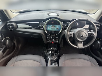 Used MINI Hatch 2023 for sale - 76684739: Photo