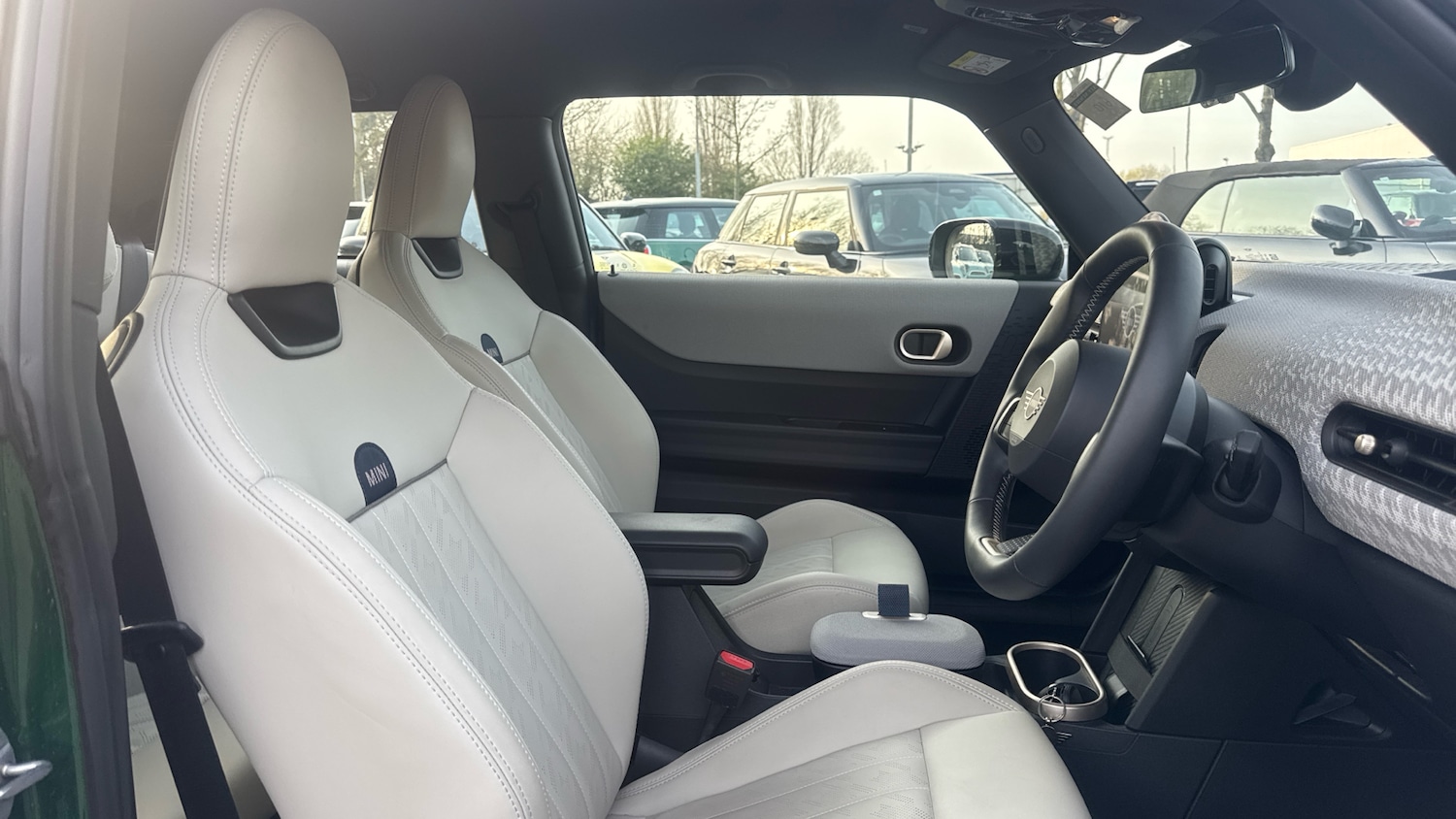 Used MINI Cooper 2024 for sale - 77979838: Photo 11