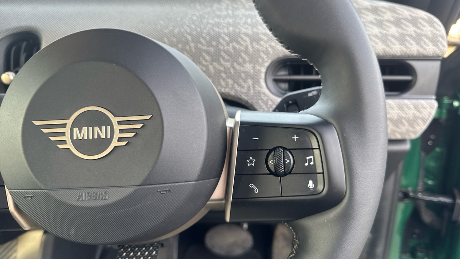 Used MINI Cooper 2024 for sale - 77979838: Photo 18