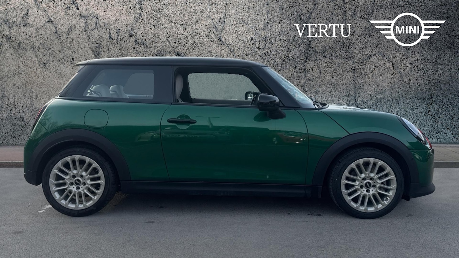 Used MINI Cooper 2024 for sale - 77979838: Photo 3