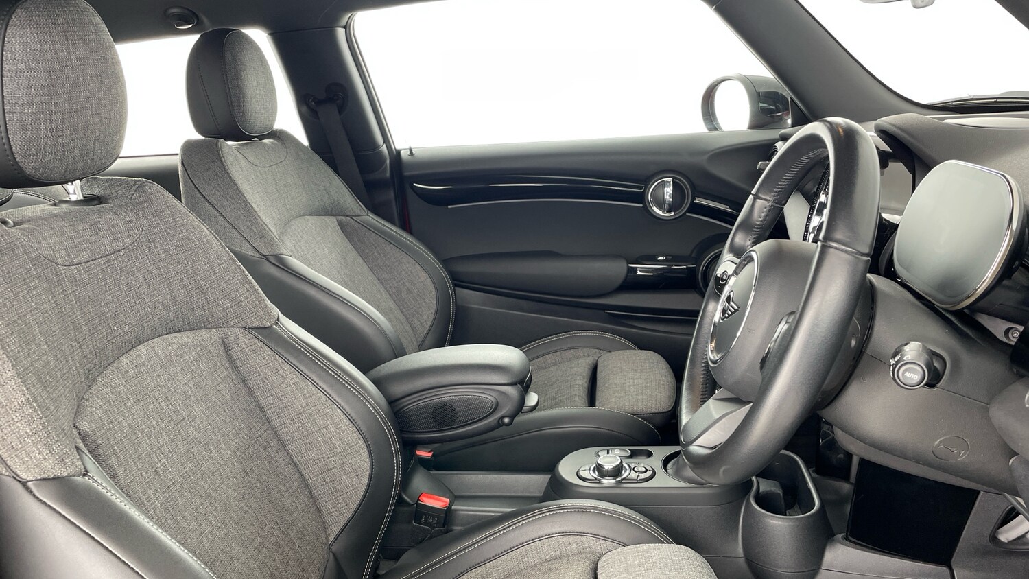 Used MINI Hatch 2021 for sale - 78012560: Photo 11