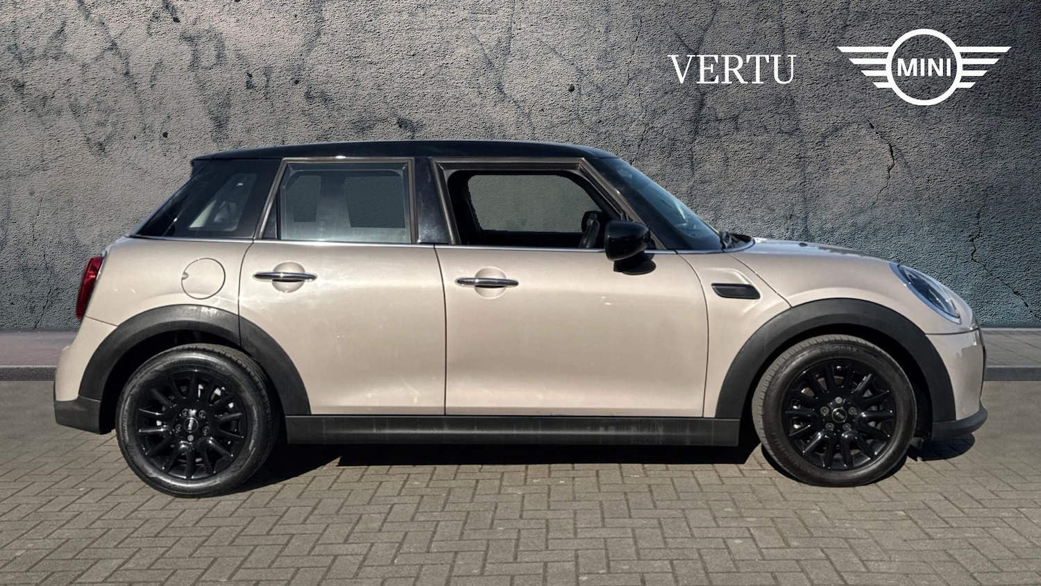 Used MINI Hatch 2022 for sale - 77945315: Photo 3