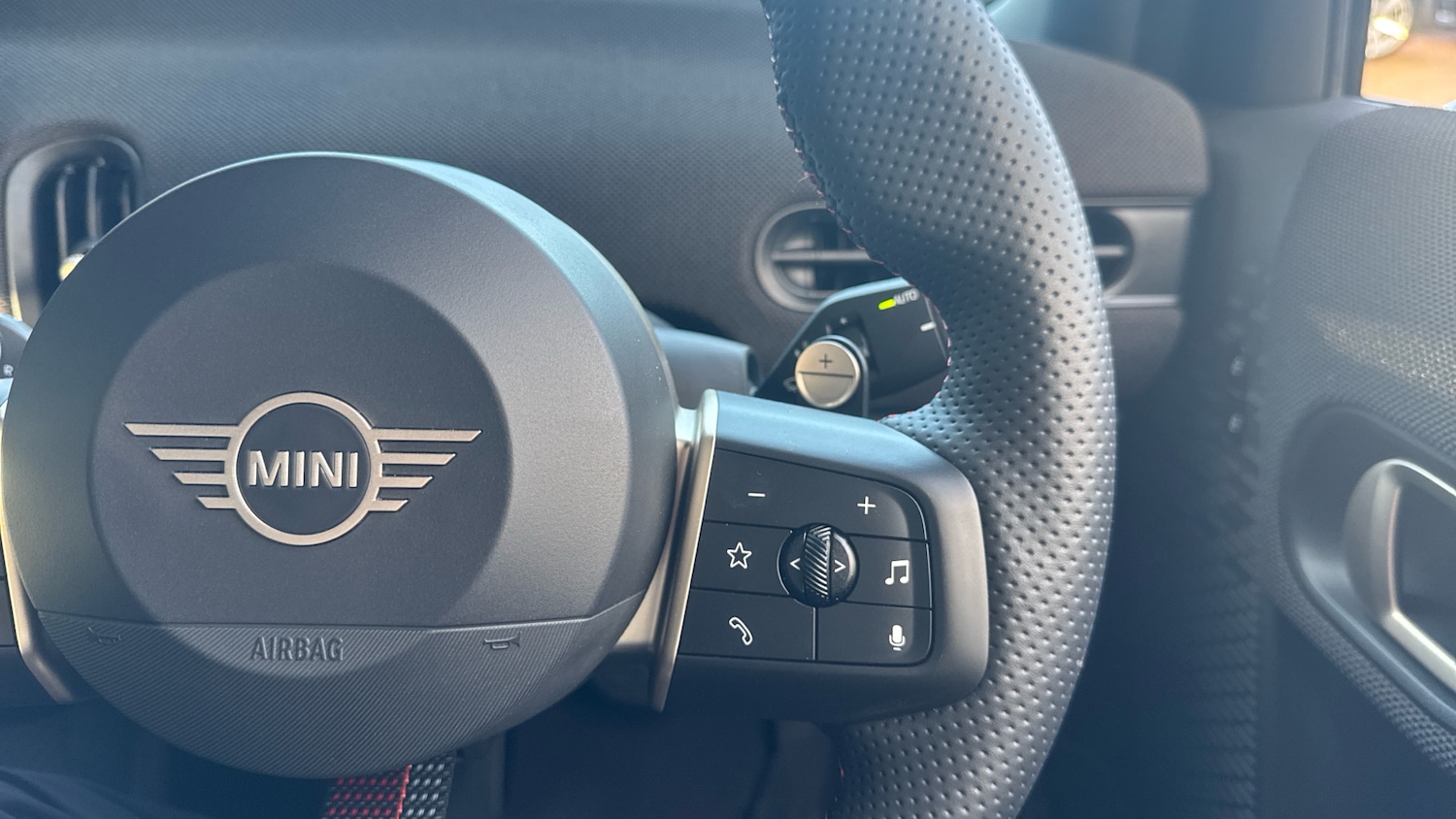 Used MINI Cooper 2025 for sale - 77135676: Photo 18