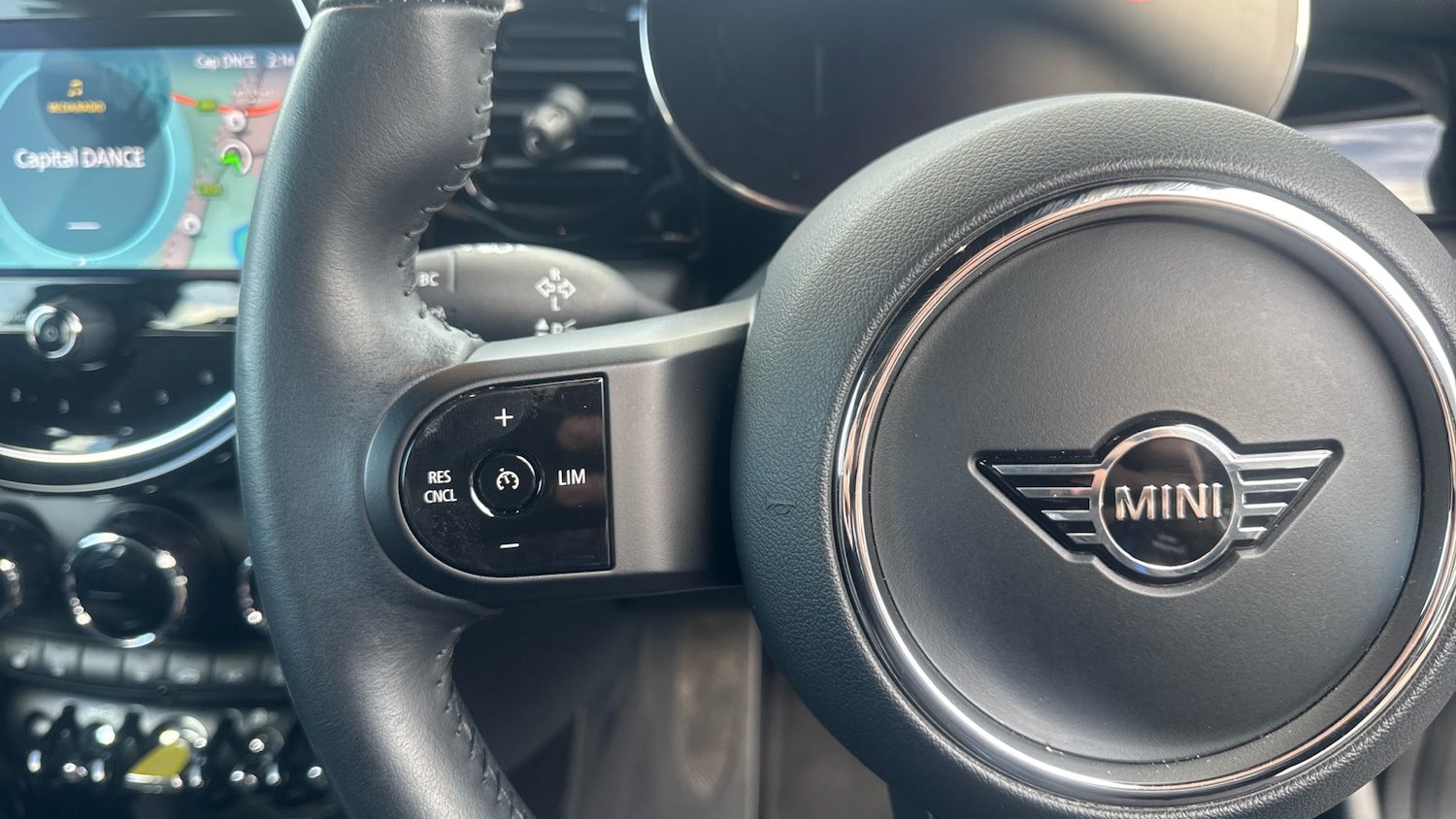 Used MINI Hatch 2022 for sale - 76412029: Photo 17