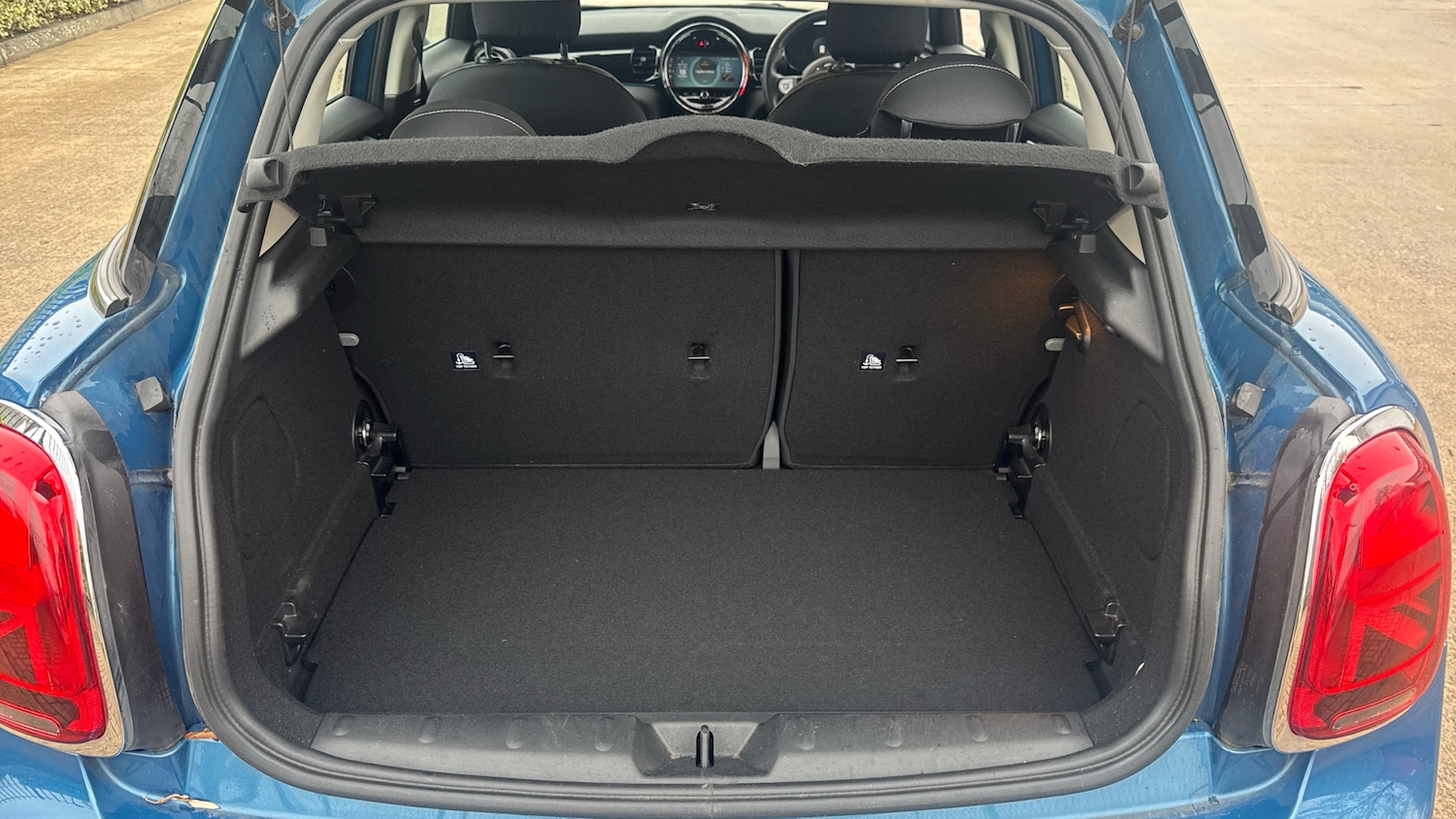 Used MINI Hatch 2023 for sale - 76984608: Photo 13