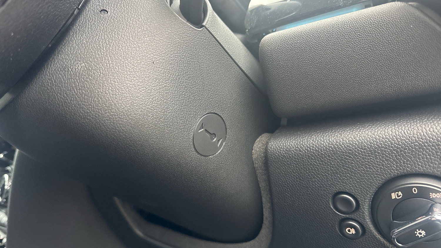 Used MINI Hatch 2023 for sale - 76984608: Photo 25