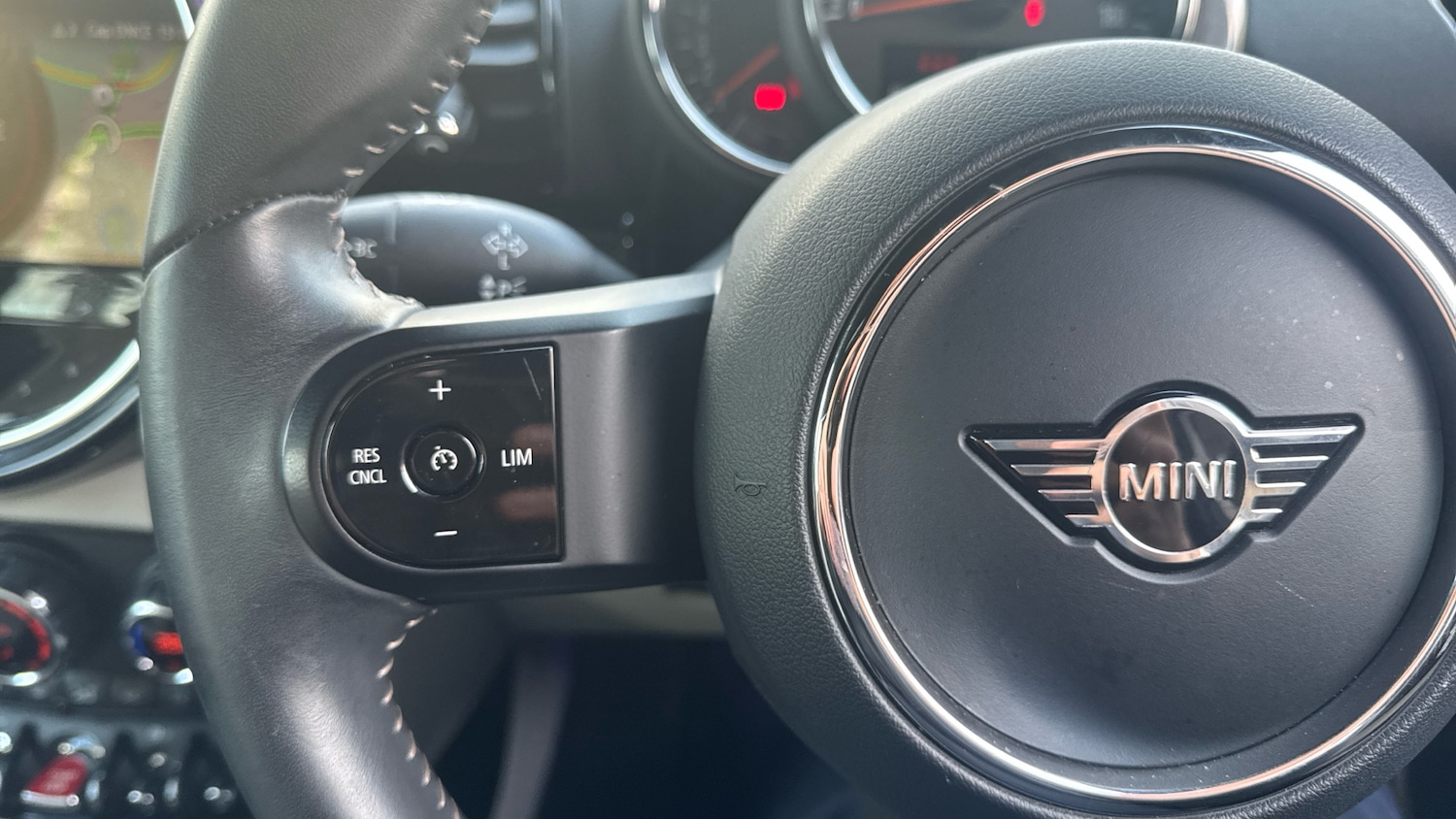 Used MINI Clubman 2022 for sale - 76979330: Photo 17