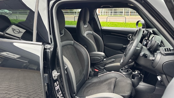 Used MINI Hatch 2022 for sale - 76205436: Photo 11