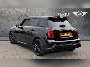 Used MINI Hatch 2022 for sale - 76205436: Photo 2