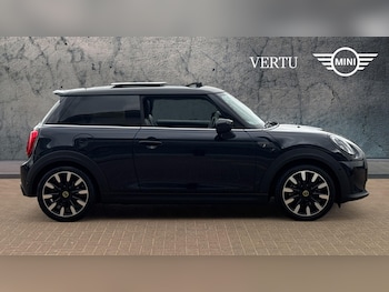 Used MINI Hatch 2021 for sale - 75724933: Photo