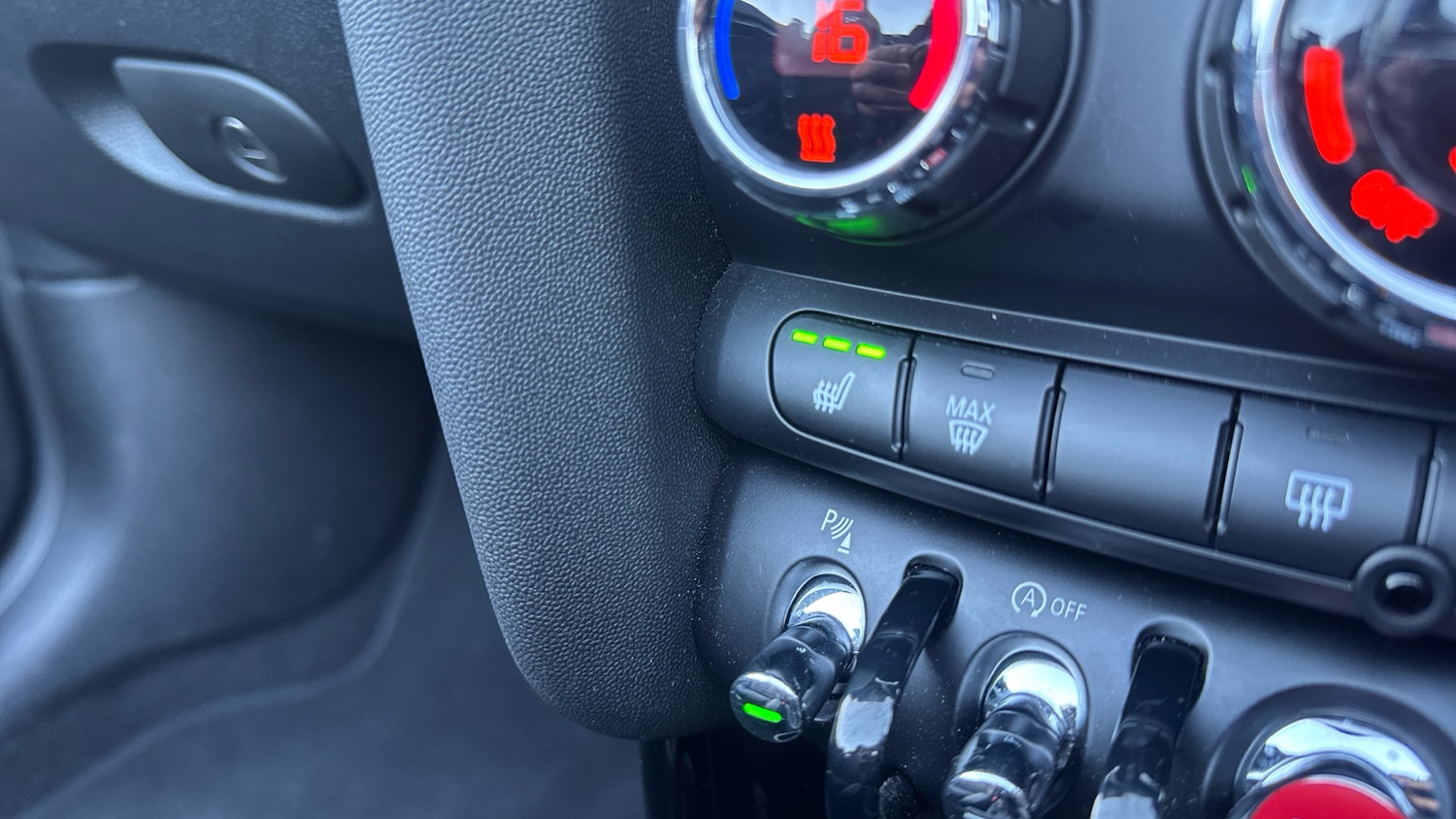 Used MINI Convertible 2024 for sale - 77011669: Photo 47