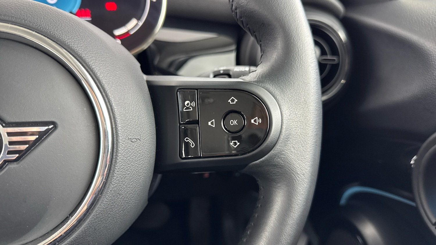 Used MINI Hatch 2023 for sale - 78012570: Photo 18