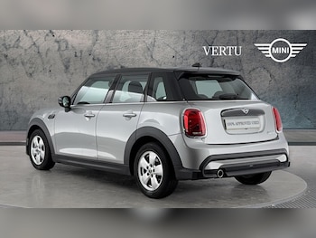 Used MINI Hatch 2023 for sale - 78012570: Photo