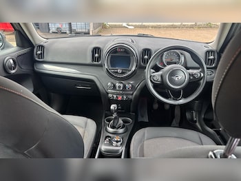 Used MINI Countryman 2018 for sale - 78325342: Photo