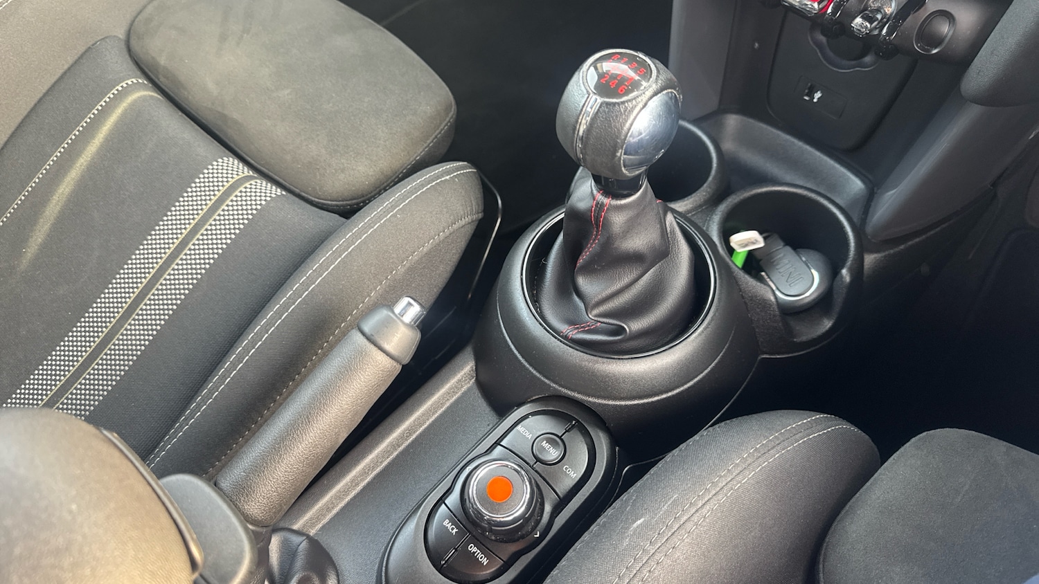 Used MINI Hatch 2019 for sale - 77979840: Photo 10