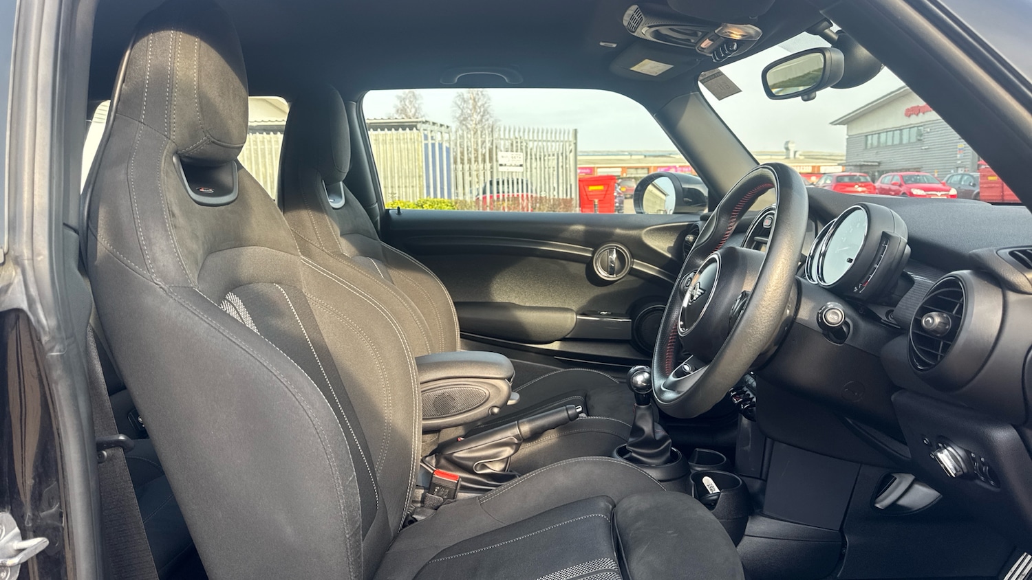 Used MINI Hatch 2019 for sale - 77979840: Photo 11
