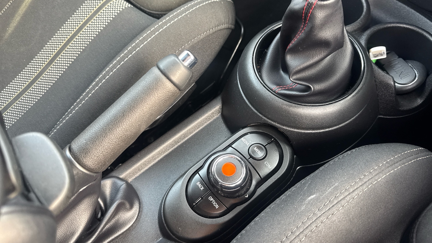 Used MINI Hatch 2019 for sale - 77979840: Photo 19