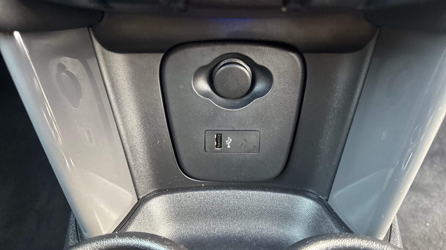 Used MINI Hatch 2019 for sale - 77979840: Photo 29