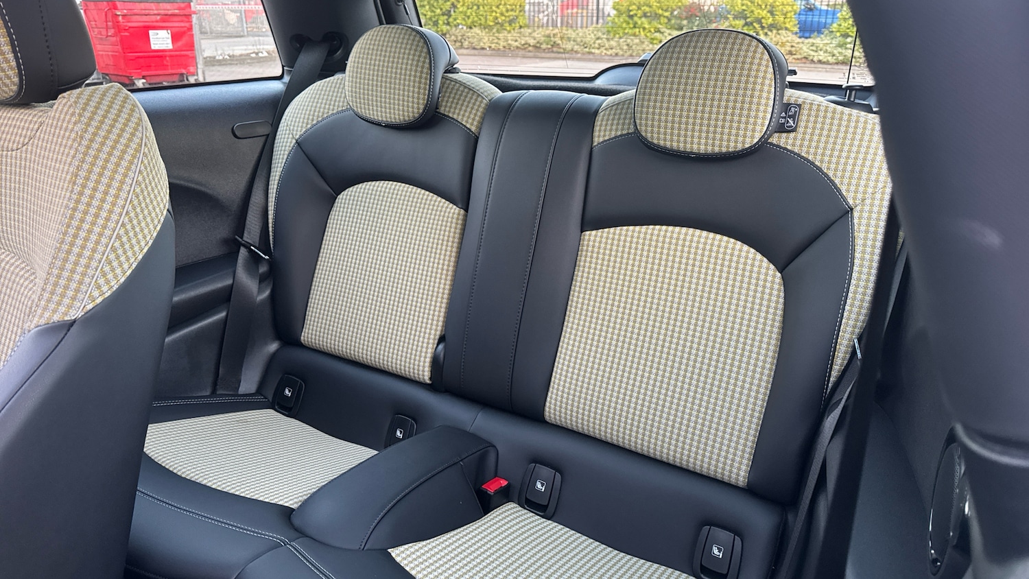 Used MINI Hatch 2023 for sale - 77011874: Photo 12