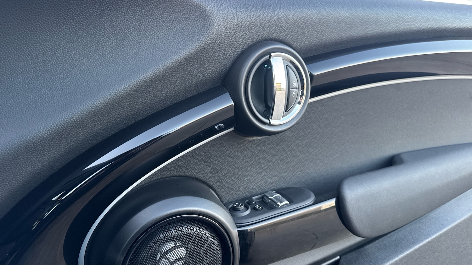 Used MINI Hatch 2023 for sale - 77011874: Photo 20