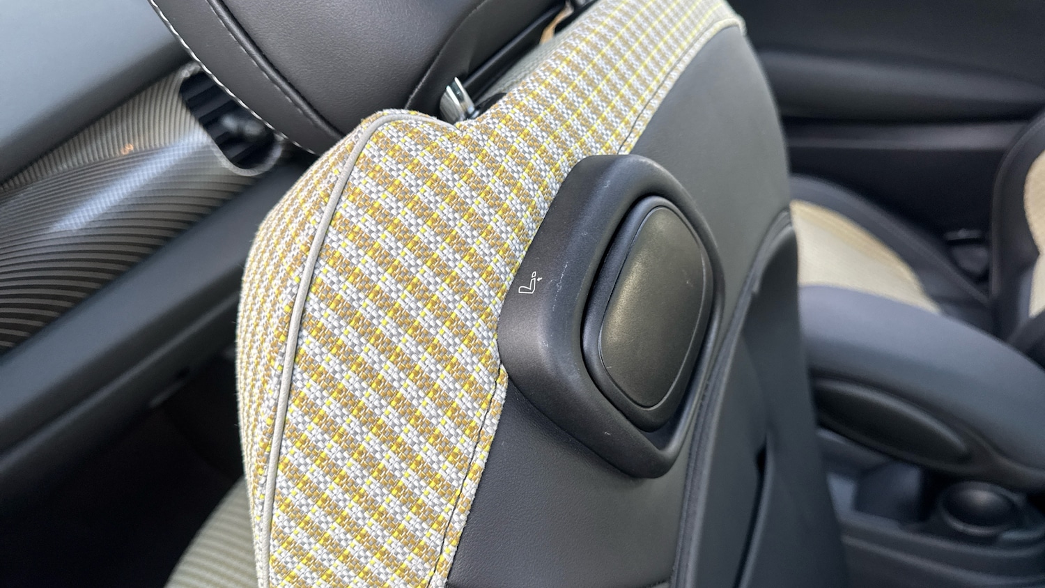 Used MINI Hatch 2023 for sale - 77011874: Photo 33