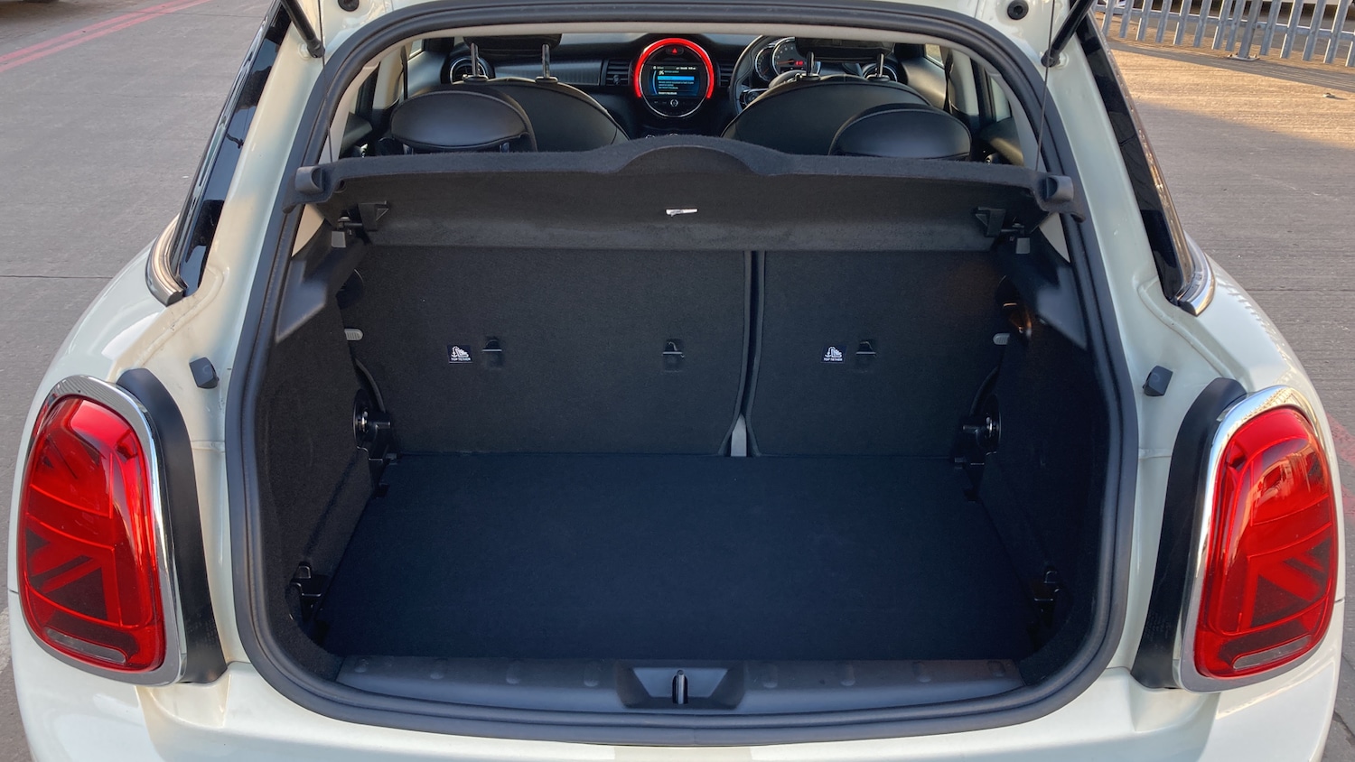 Used MINI Hatch 2019 for sale - 76627795: Photo 13