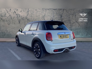Used MINI Hatch 2019 for sale - 76627795: Photo