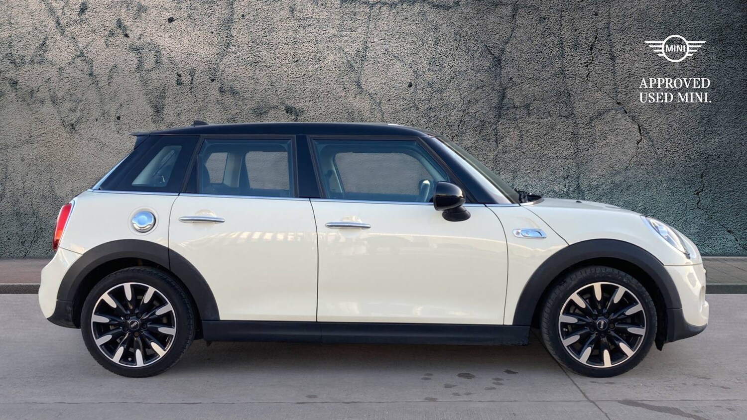 Used MINI Hatch 2019 for sale - 76627795: Photo 3