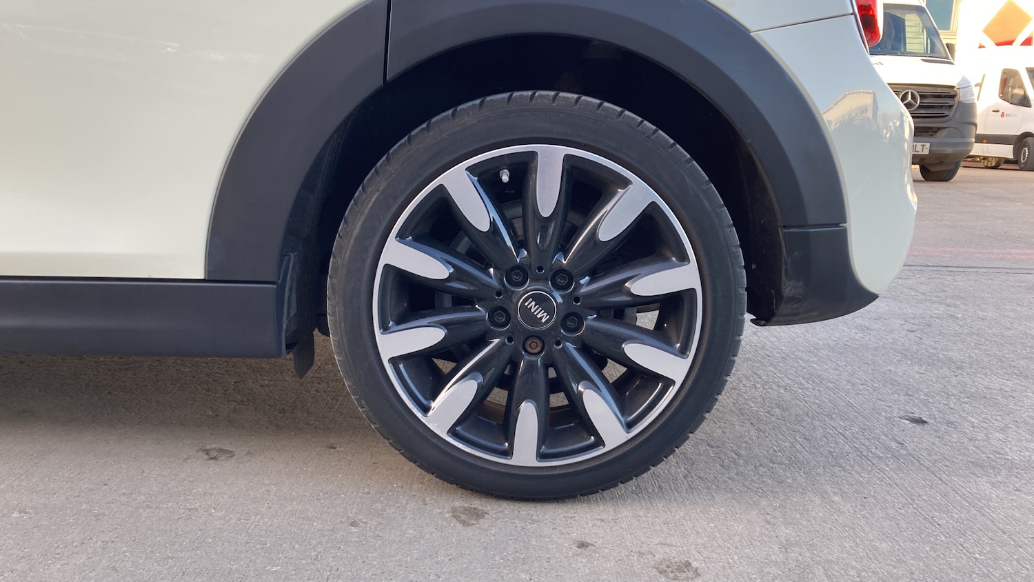 Used MINI Hatch 2019 for sale - 76627795: Photo 33