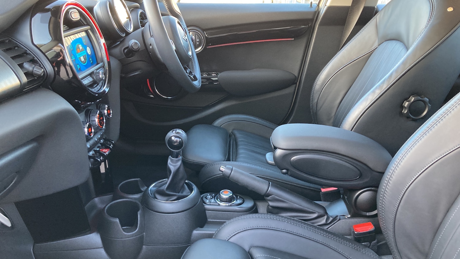 Used MINI Hatch 2019 for sale - 76627795: Photo 35