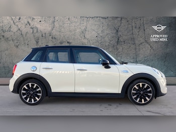 Used MINI Hatch 2019 for sale - 76627795: Photo