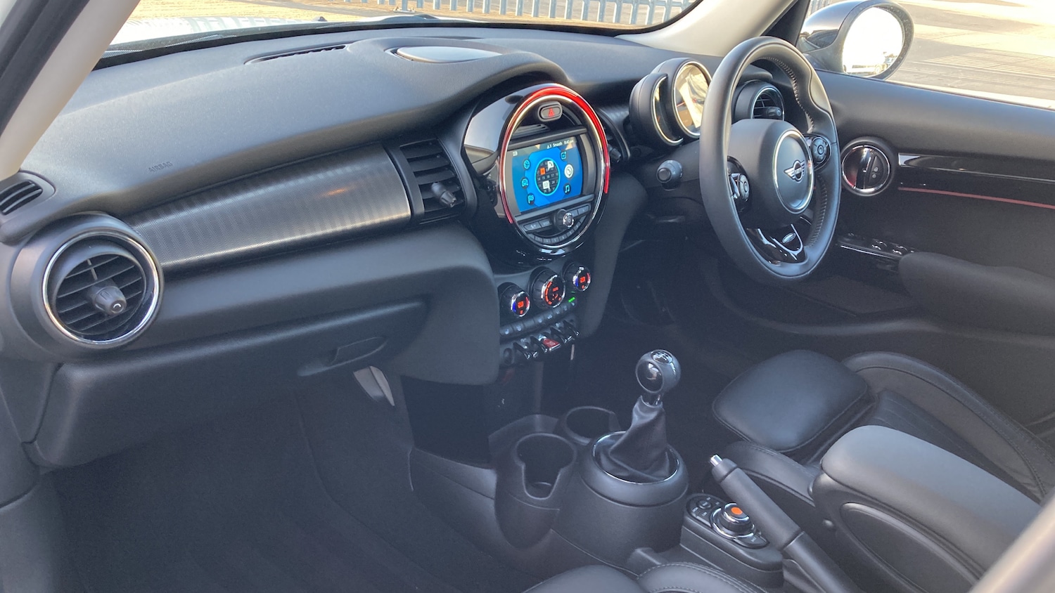 Used MINI Hatch 2019 for sale - 76627795: Photo 7