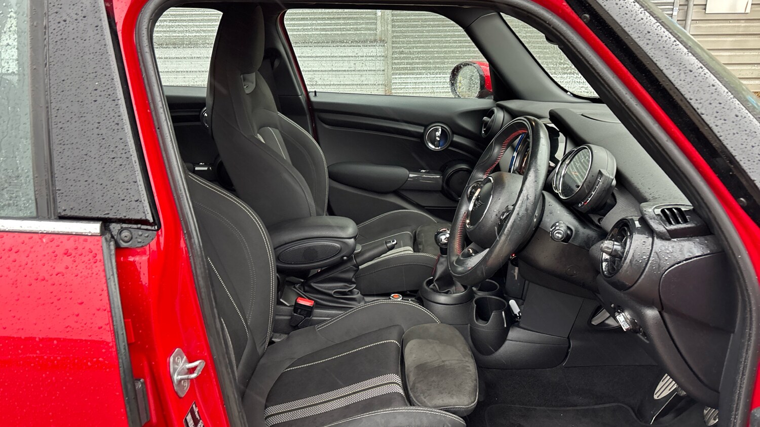 Used MINI Hatch 2019 for sale - 76222141: Photo 11