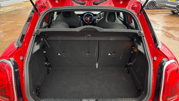 Used MINI Hatch 2019 for sale - 76222141: Photo 13