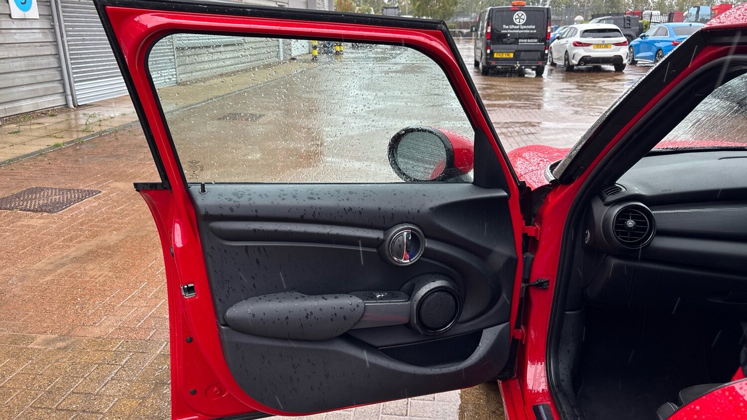 Used MINI Hatch 2019 for sale - 76222141: Photo 24