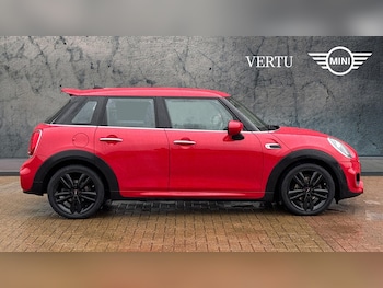 Used MINI Hatch 2019 for sale - 76222141: Photo 3