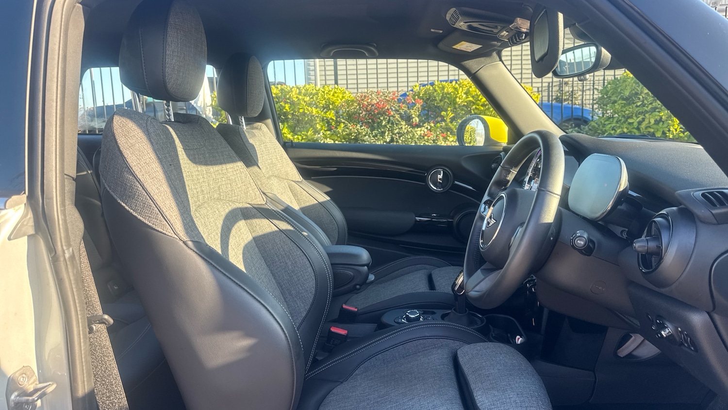 Used MINI Hatch 2022 for sale - 76807004: Photo 11