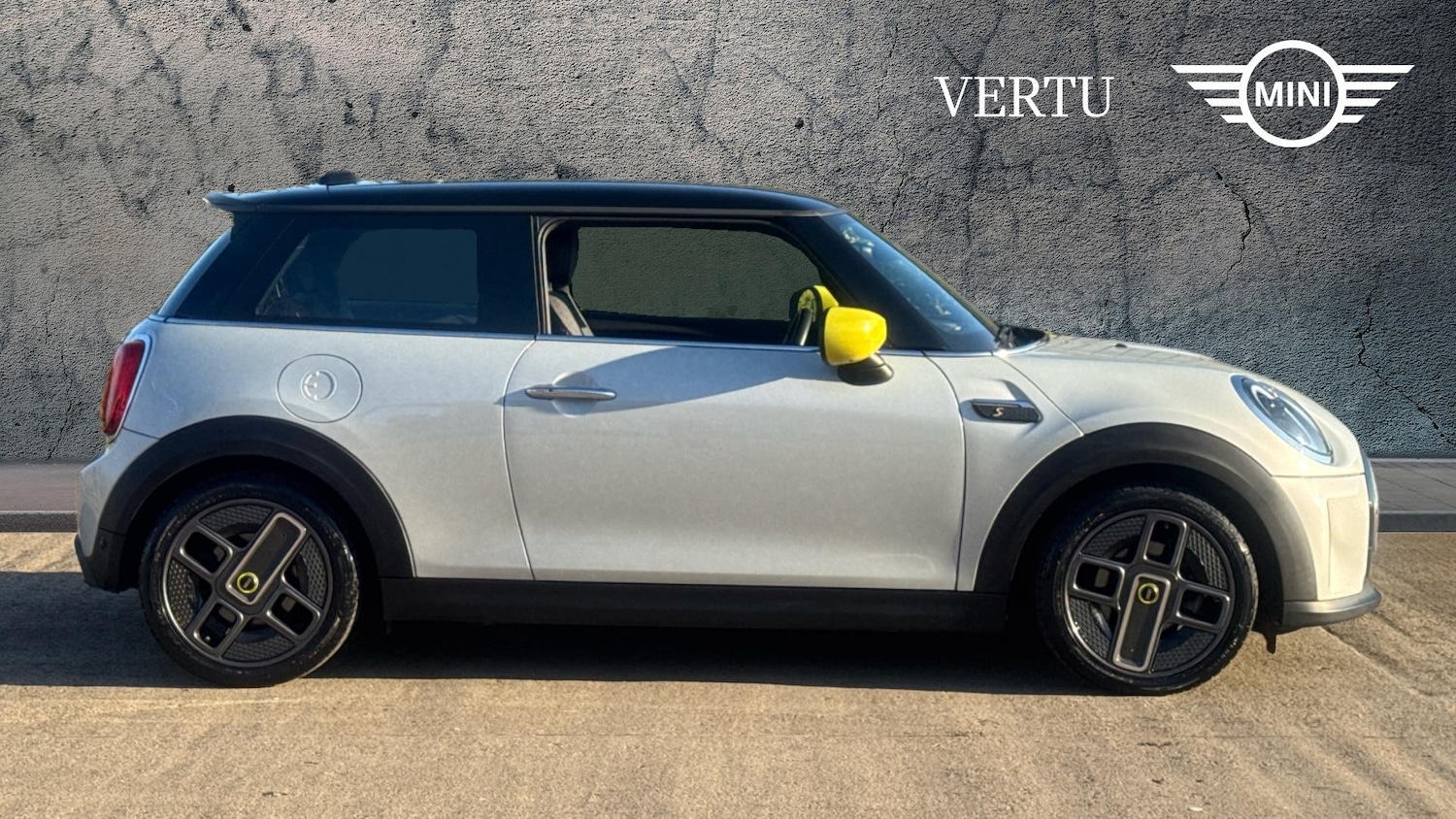 Used MINI Hatch 2022 for sale - 76807004: Photo 3