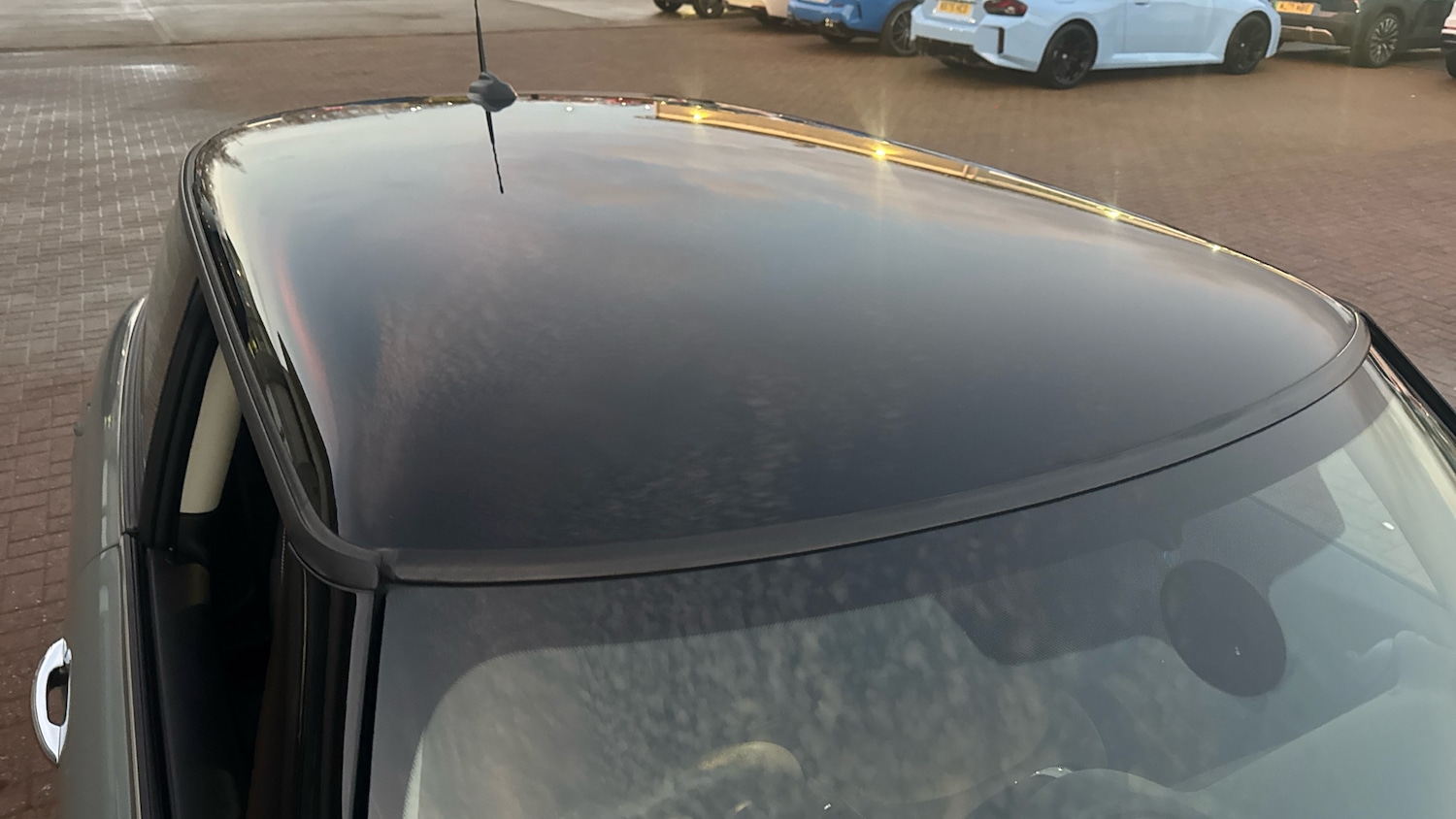 Used MINI Hatch 2019 for sale - 76734364: Photo 21