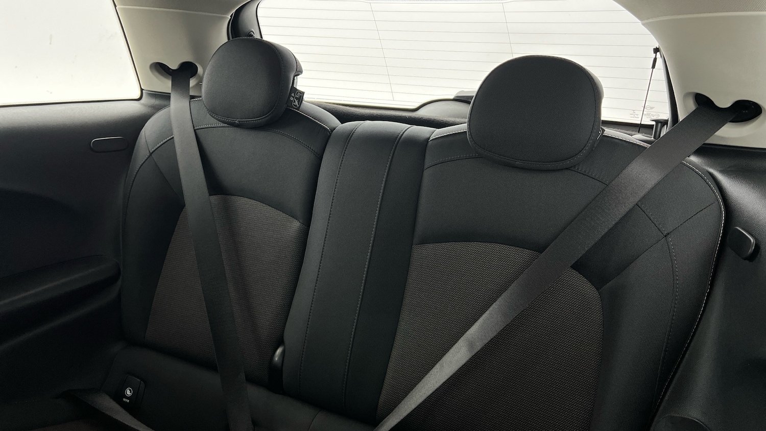 Used MINI Hatch 2019 for sale - 76734364: Photo 9