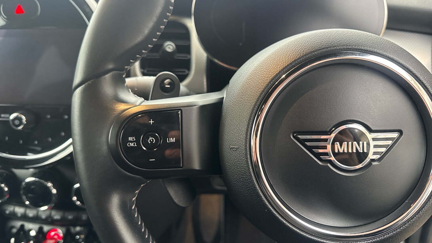 Used MINI Hatch 2021 for sale - 77418219: Photo 17