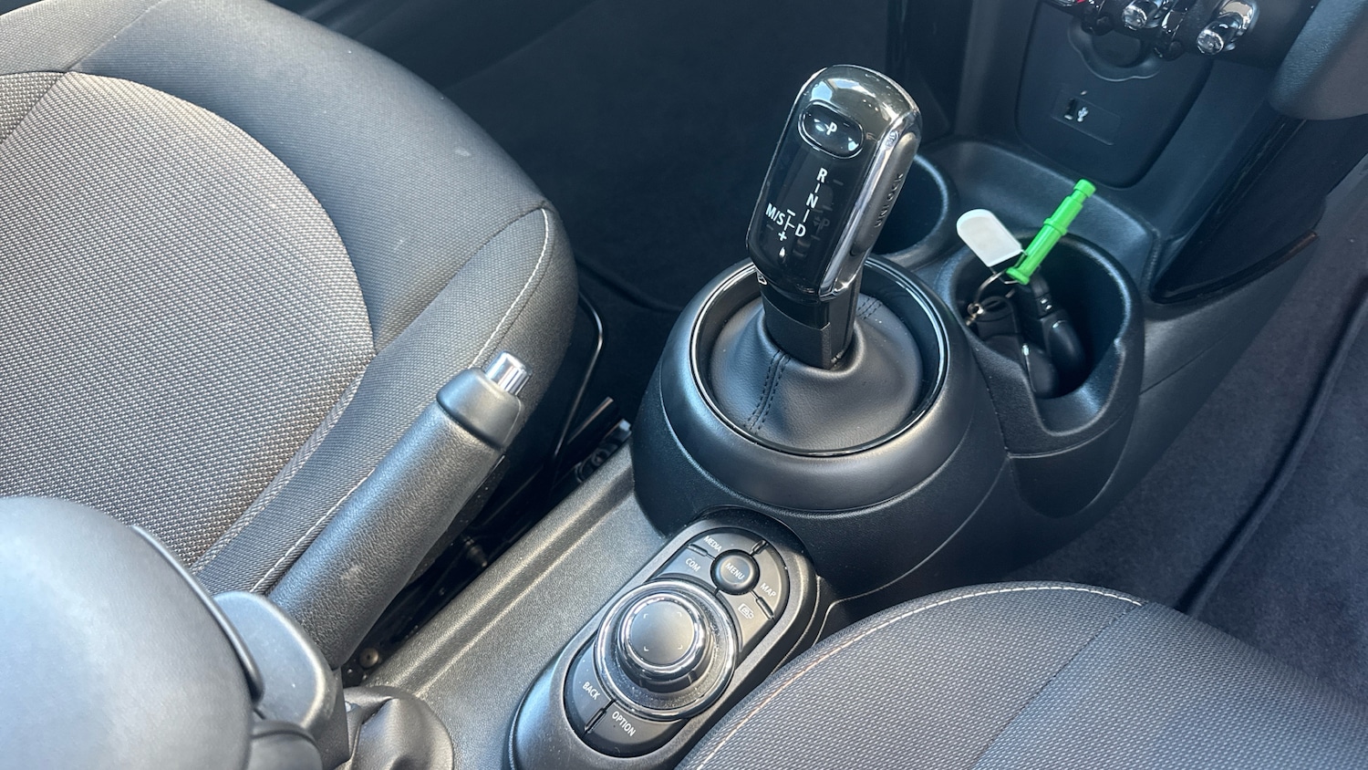 Used MINI Hatch 2024 for sale - 76407331: Photo 10