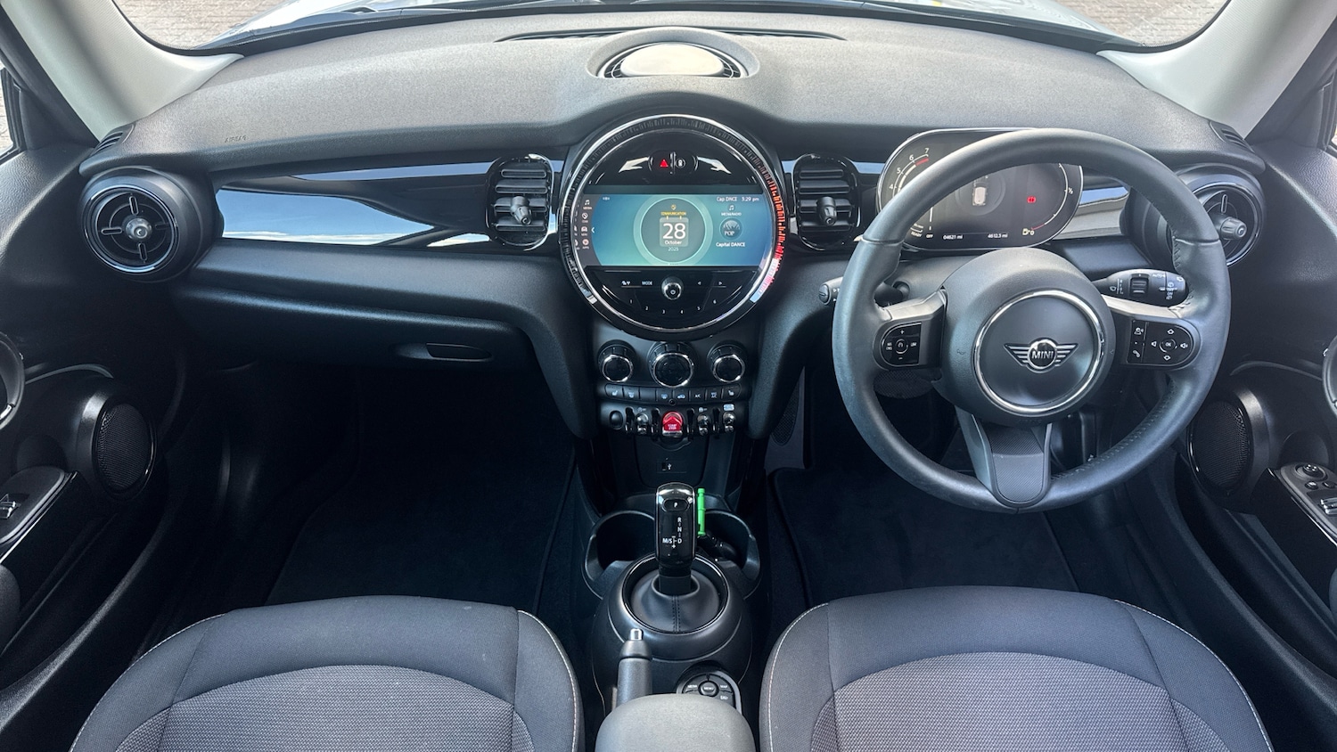 Used MINI Hatch 2024 for sale - 76407331: Photo 4