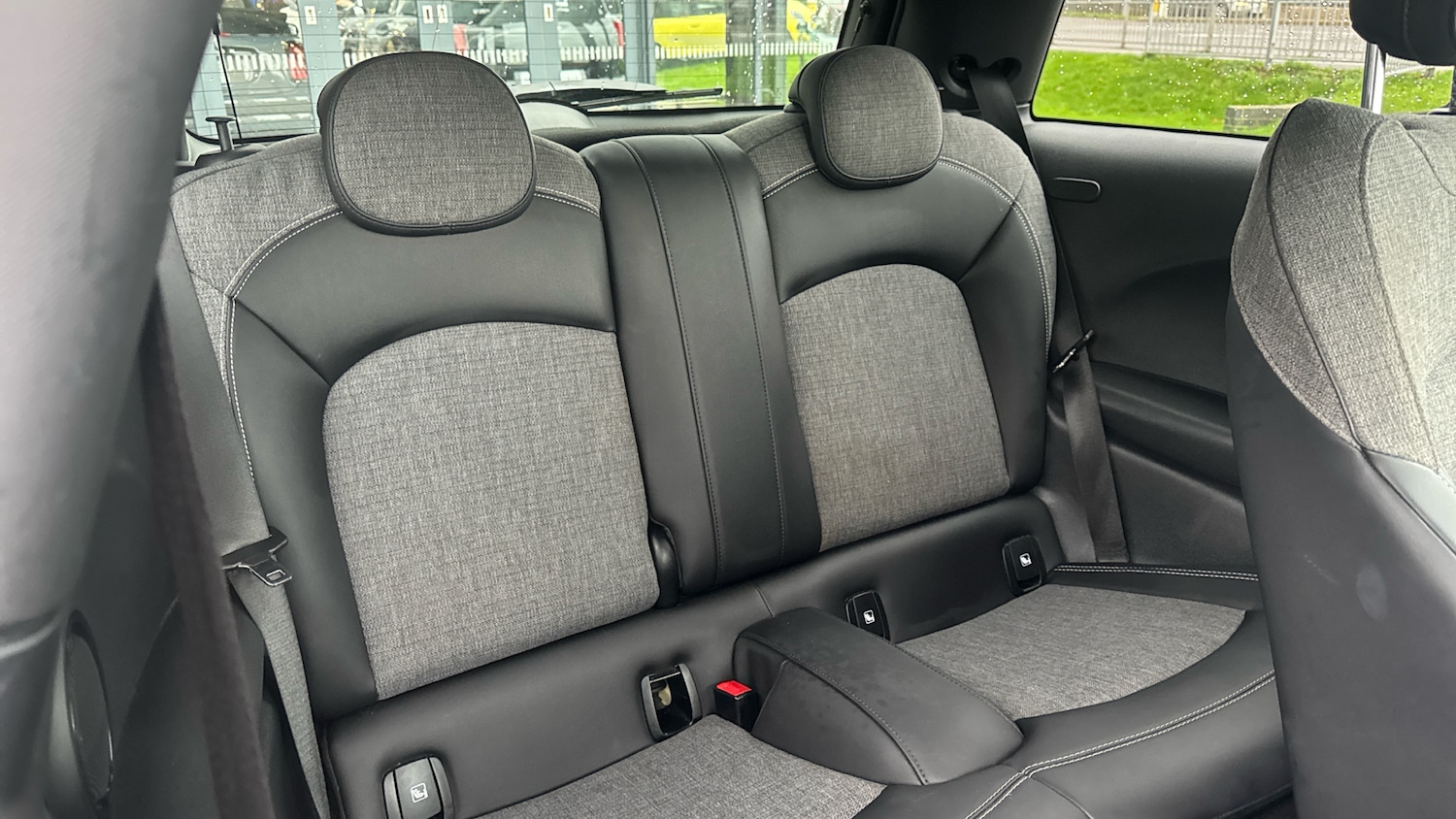 Used MINI Hatch 2022 for sale - 76734358: Photo 12