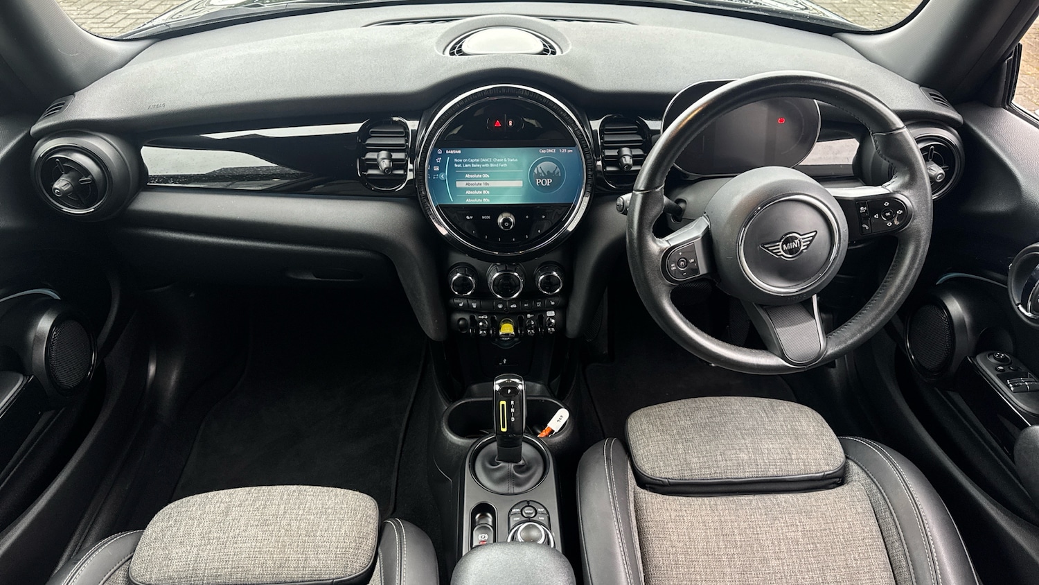 Used MINI Hatch 2022 for sale - 76734358: Photo 4