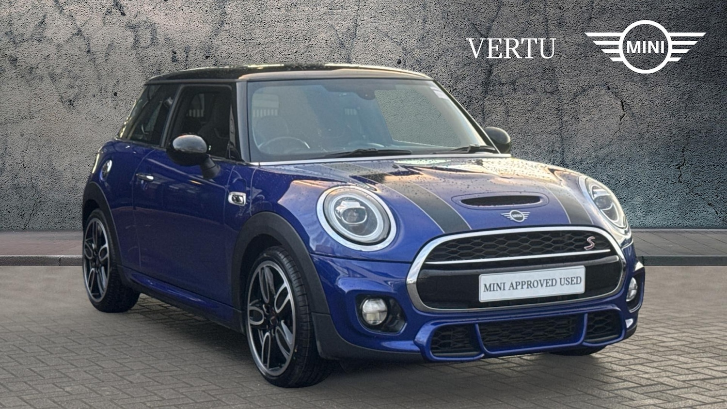 Used MINI Hatch 2019 for sale - 76734978: Photo 1