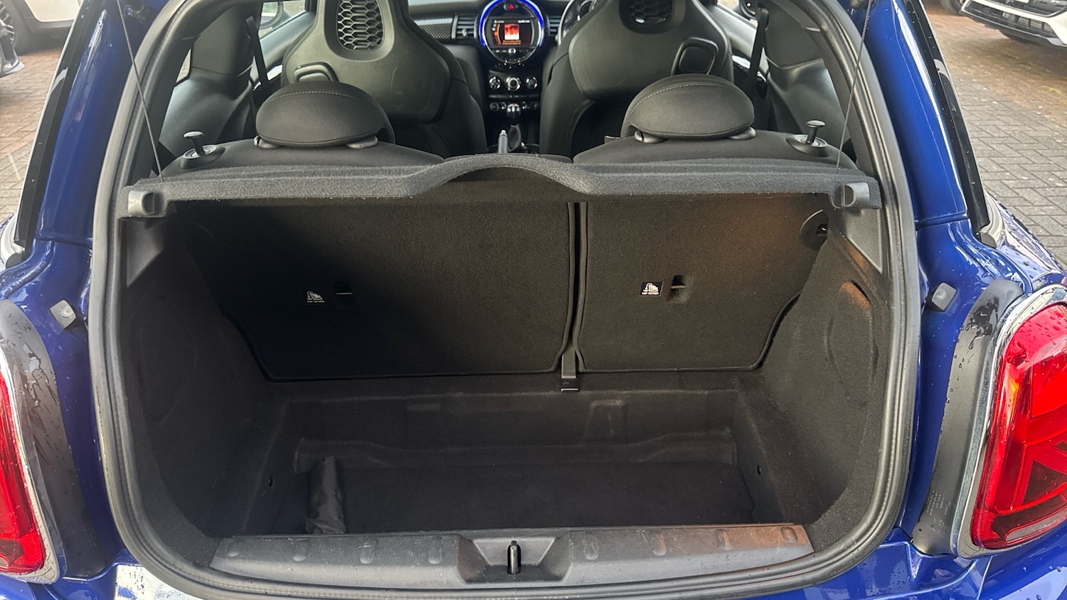 Used MINI Hatch 2019 for sale - 76734978: Photo 13