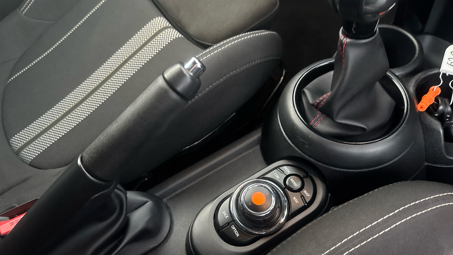 Used MINI Hatch 2019 for sale - 76734978: Photo 19