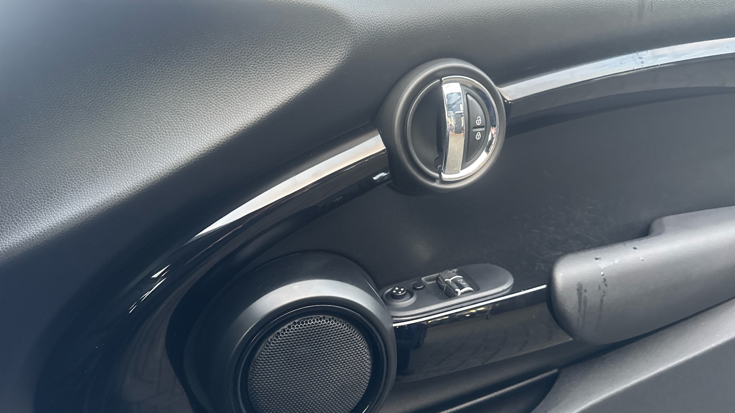 Used MINI Hatch 2019 for sale - 76734978: Photo 20