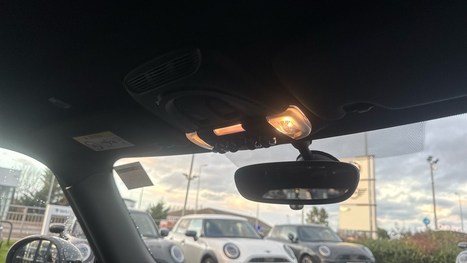 Used MINI Hatch 2019 for sale - 76734978: Photo 33